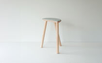 センダイフォルム×山ノ頂 シカガワスツール 鹿革 450 銀鼠【アウトドアグッズ 家具 工芸品 スツール 鹿革 人気 和装 インテリア ファニチャー クラフト 民芸品 仙台市 チェア デザイン 和風 伝統的 自然素材 エコフレンドリー リビング ダイニング】