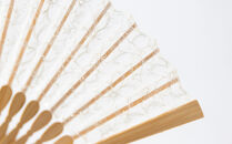 【伊と幸】《白生地の老舗が贈る》透扇子(桜重ね/銀)［&nbsp;京都&nbsp;老舗&nbsp;京扇子&nbsp;人気&nbsp;おすすめ&nbsp;刺繍&nbsp;和装&nbsp;着物&nbsp;絹&nbsp;ギフト&nbsp;お取り寄せ&nbsp;通販&nbsp;送料無料&nbsp;ふるさと納税&nbsp;］