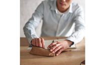 ENISICA&nbsp;エニシカ&nbsp;ジビエ鹿革&nbsp;カクシカ&nbsp;ペンケース&nbsp;ラムネ