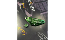 DRAG&nbsp;SS&nbsp;TOUR&nbsp;ISSUE&nbsp;＜フェース部のスピンとソール部のアルミプレートのカラー：緑＞【&nbsp;ゴルフ&nbsp;パター&nbsp;DRAG&nbsp;odermade&nbsp;madeinjapan&nbsp;fullmilledputter&nbsp;削りだしパター&nbsp;地クラブ&nbsp;日本製&nbsp;打感&nbsp;&nbsp;父の日&nbsp;ゴルフ&nbsp;リアライズ株式会社&nbsp;送料無料&nbsp;】