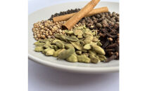 【テレビで紹介】愛知 知多 クラフトコーラ 240ml 5本 コーラ シロップ 飲料 ドリンク 炭酸割り ソーダ割り ミルク割り お酒 アイス アレンジ可能 相性抜群 愛知県産 レモン みかん 人気 おすすめ 大府市