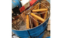 【ポイント交換専用】948.鳥取の花の香りを食卓へ。天然はちみつ3瓶セット（百花蜜、アカシア、トチ）67g×各1瓶（計3瓶）&nbsp;蜂蜜&nbsp;ハチミツ&nbsp;ハチ蜜&nbsp;鳥取県産◇日本全国配送可能