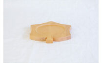 メープルリーフプレート　木　雑貨　プレゼント　祝い　おしゃれ【 食器 神奈川県 小田原市 】