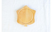 メープルリーフプレート　木　雑貨　プレゼント　祝い　おしゃれ【 食器 神奈川県 小田原市 】