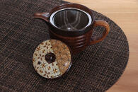 【箱根寄木細工　ティーポット＆マグカップセット】軽くて割れにくく保温性が高い木製ティーセットを、寄木細工で彩りました。【 キッチン用品 食器 雑貨 日用品 木製食器　職人メイド 工芸品 職人の手作り おしゃれ食器 神奈川県 小田原市 】