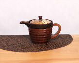 【箱根寄木細工　ティーポット】軽くて割れにくく保温性が高い木製ティーポットを、寄木細工で彩りました。【 キッチン用品 食器 雑貨 日用品 木製食器　職人メイド 工芸品 職人の手作り おしゃれ食器 神奈川県 小田原市 】