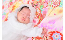 お宮参り撮影（お祝い着衣装付き・フォーマル写真３カット付き）【お宮参り フォーマル フォト 誕生記念 赤ちゃん プレゼント 撮影 記念写真 伝統行事 スタジオ撮影 神奈川県 小田原市 】