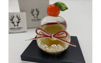 ガラスの鏡餅銀箔＜Sサイズ＞【鏡餅 吹きガラス工房 ガラス お正月 鏡餅約7cm×約6cm 黒台9cm×7.5cm ハンドメイド 職人手作り 工芸品 伝統工房で作成 老舗ガラス工房 神奈川県 小田原市 】