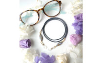 〈紐タイプ〉グラスコード　メガネストラップ　メガネチェーン　チェコビーズ　軽量　【ブルーグレー】　