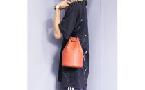 ＼年内発送／巾着ポーチ/ ブラウン M107