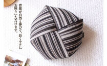 【洛中高岡屋】シンプルなデザインと素材感 おじゃみ座布団＜グラフ・ブラック＞[ 京都 老舗 座ぶとん クッション お手玉 黒 ストライプ リラックスアイテム 人気 おすすめ ラクに座れる 座り心地抜群 おしゃれ インテリア ギフト プレゼント お取り寄せ 通販 送料無料 ふるさと納税 ]