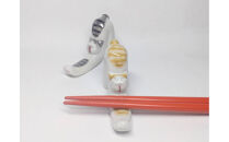 ペア箸置&nbsp;のび猫&nbsp;茶トラ・サバトラ&nbsp;九谷焼&nbsp;雑貨&nbsp;日用品&nbsp;食器&nbsp;箸&nbsp;ペア&nbsp;箸置&nbsp;猫&nbsp;茶トラ&nbsp;サバトラ&nbsp;九谷焼&nbsp;銘品&nbsp;キッチン用品&nbsp;インテリア&nbsp;伝統工芸&nbsp;和食器&nbsp;デザイン&nbsp;コレクション&nbsp;置物&nbsp;石川&nbsp;金沢&nbsp;北陸&nbsp;復興支援&nbsp;復興応援