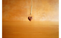 【相良パーティ】千年の愛～屋久島の森の至極の宝～&nbsp;屋久杉ハートストラップ