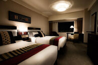 【ホテルニューオータニ博多】平休日1泊朝食付 ペア宿泊券《エグゼクティブツイン》