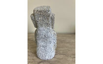 庵治石モアイ像