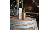 PREMIUM&nbsp;KOBE&nbsp;GIN&nbsp;YAMA　700ml