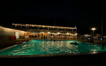 BAY&nbsp;MARINAナイトプール　ペアチケット