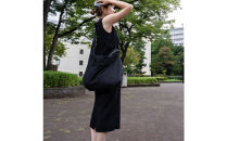 【無駄のないシンプルさ】大判ショルダーバッグ　UKIE　Super&nbsp;water&nbsp;repellent｜人気バッグ&nbsp;おすすめトート［&nbsp;無駄のないシンプル&nbsp;大判ショルダーバッグ&nbsp;UKIE&nbsp;Super&nbsp;water&nbsp;repellent&nbsp;撥水加工&nbsp;軽量&nbsp;バッグ&nbsp;トート&nbsp;人気&nbsp;おすすめ&nbsp;ギフト&nbsp;プレゼント&nbsp;お取り寄せ&nbsp;通販&nbsp;送料無料&nbsp;ふるさと納税&nbsp;］