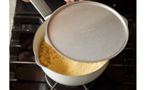 VERMICULAR&nbsp;YUKIHIRA&nbsp;16cm&nbsp;＆ドロップリッド＆専用ステンレスリッド（マットブラック）&nbsp;|&nbsp;鍋&nbsp;なべ&nbsp;雪平鍋&nbsp;調理器具&nbsp;キッチン用品&nbsp;VERMICULAR&nbsp;鋳物ホーロー鍋&nbsp;片手鍋&nbsp;日本製&nbsp;ガス火&nbsp;ガス&nbsp;IH&nbsp;IH対応&nbsp;和食&nbsp;煮込み&nbsp;みそ汁&nbsp;高級&nbsp;おしゃれ&nbsp;ギフト&nbsp;プレゼント&nbsp;人気&nbsp;おすすめ&nbsp;送料無料