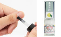 【上羽絵惣】ポーチ付き爪美容液と口紅のセット［ 京都 ネイル コスメ メイク 美容 リップ 口紅 雑貨 小物 人気 おすすめ 和 お取り寄せ 通販 送料無料 ふるさと納税 ］