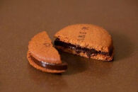 【高島屋選定品】＜dari K(ダリケー）＞カカオサンドクッキー（ダーク）6枚入＆カシューチョコ［ 京都 チョコレート カカオを通して世界を変える 人気 おすすめ ギフト プレゼント 贈答 お取り寄せ お菓子 スイーツ ］