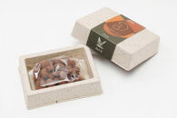 【高島屋選定品】＜dari K(ダリケー）＞カカオサンドクッキー（ダーク）6枚入＆カシューチョコ［ 京都 チョコレート カカオを通して世界を変える 人気 おすすめ ギフト プレゼント 贈答 お取り寄せ お菓子 スイーツ ］