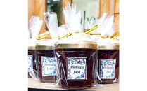 「西川農園」珍しいフルーツの摘み取り体験と農園カフェでくつろぎランチ