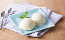 小林牧場グラタン2個、カップアイス牛乳、ヨーグルト各３個