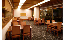 【日本料理　八万ぼり（ホテルニューオウミ）】ペアランチまたはディナー食事券