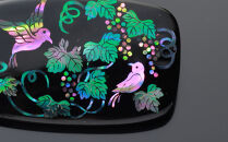 【嵯峩螺鈿野村】葡萄と小鳥ブローチ｜京都&nbsp;老舗&nbsp;伝統工芸&nbsp;漆器&nbsp;ジュエリー［&nbsp;京都&nbsp;老舗&nbsp;伝統工芸&nbsp;工芸品&nbsp;アクセサリー&nbsp;ジュエリー&nbsp;ファッション&nbsp;漆&nbsp;人気&nbsp;おすすめ&nbsp;職人&nbsp;お取り寄せ&nbsp;通販&nbsp;送料無料&nbsp;ふるさと納税&nbsp;］