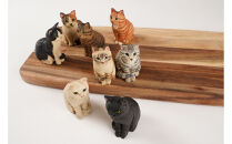 手づくり木彫りお座りねこ【三毛】