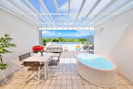 ［クリスタルヴィラ白浜］露天温泉・プール付きスイートヴィラ(ペア宿泊券)（1泊素泊まり）