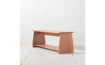 座面の下にモノが置けるシェルフベンチ&nbsp;チェリー無垢材&nbsp;ベンチの他にもパソコンデスクやテレビボーとしても使えます