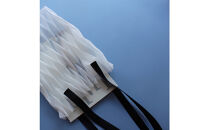 香川産プリーツバッグ・ヘリンボーン・ラージ［&nbsp;ブラック&nbsp;１点］軽やかで上品な透け感のあるショルダーバッグ