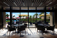 【ヒルトン沖縄北谷リゾート】レストランペアお食事券