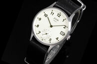 JIOS OMI 日本製 クラシックスタイル クオーツ腕時計 メンズ レディース ウォッチ ユニセックス 男女兼用 Made in Shiga スモールセコンド シルバー×ベージュ 栃木レザー NATOベルト （ブラック）