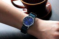 JIOS OMI 日本製 クラシックスタイル クオーツ腕時計 メンズ レディース ウォッチ ユニセックス 男女兼用 Made in Shiga スモールセコンド シルバー×ブルー 栃木レザー NATOベルト （ブルーネイビー）