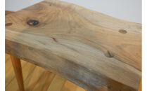 スツール（胡桃）