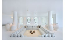 プリシアリゾートヨロンスイートヴィラぺア宿泊券（1泊朝食付）