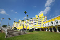 【イタリアンレストラン「カーロ・エ・カーラ」（和歌山マリーナシティホテル）】ペアディナー食事券