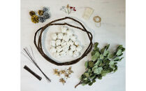 コットンボールのリースキット1