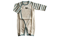 オーガニックコットンベビーウェア2点セット(動物刺しゅう付き・ワニ)