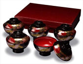 吸物椀&nbsp;黒内朱&nbsp;日の出松&nbsp;５客入&nbsp;［YG482］