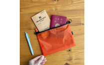 【オレンジ】A6が入る軽量撥水ナイロンスクエアポーチ（マチあり）