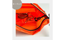 【オレンジ】雨の日にも！ポケット付き軽量ナイロンショルダーバッグ　サコッシュ　撥水ポシェット