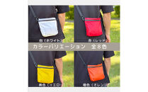 【緑】雨の日にも！ポケット付き軽量ナイロンショルダーバッグ　サコッシュ　撥水ポシェット