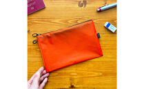【オレンジ】A6が入るとっても軽いナイロンフラットポーチ（マチなし）旅行用や化粧品にも