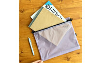 【ラベンダー】B5が入る軽いナイロンフラットポーチ　旅行用　着替え　大容量　横長　バッグインポーチ