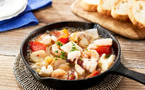 羅臼産のタコ、イカをふんだんに使ったシーフードミックス　1kg