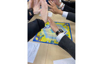 コミュニケーションゲーム　道をつくろう！ハニカムぼうけん